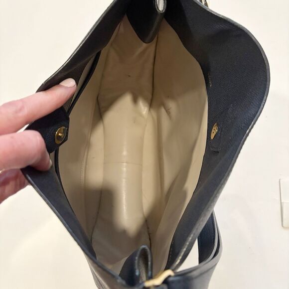 Valextra Hobo Weekend Medium Handbag Navy Made in Italy Leather $2,580.00 - Picture 9 of 11